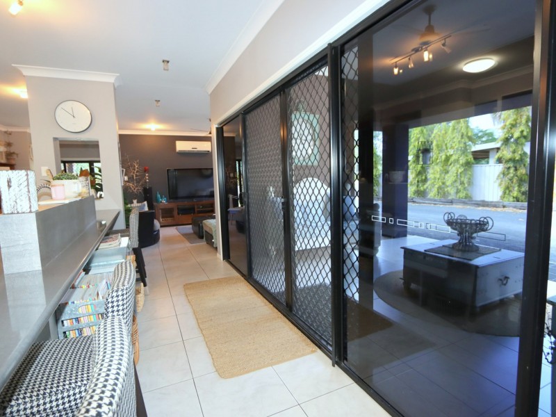 79 Dundas Street, Emerald QLD 4720