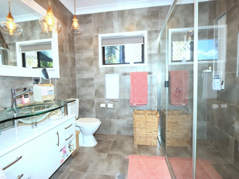 79 Dundas Street, Emerald QLD 4720