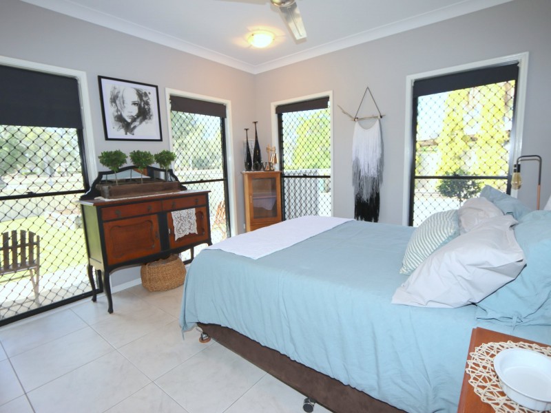 79 Dundas Street, Emerald QLD 4720