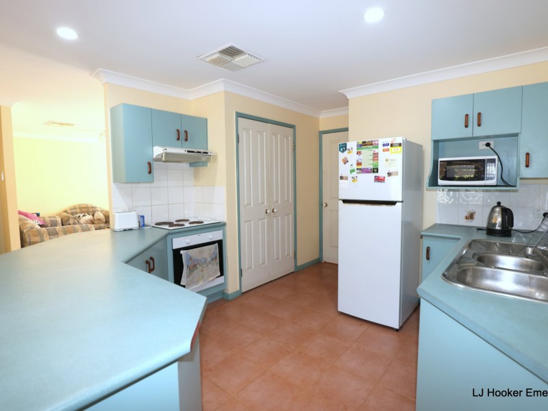 12 Kookaburra Court, Emerald QLD 4720