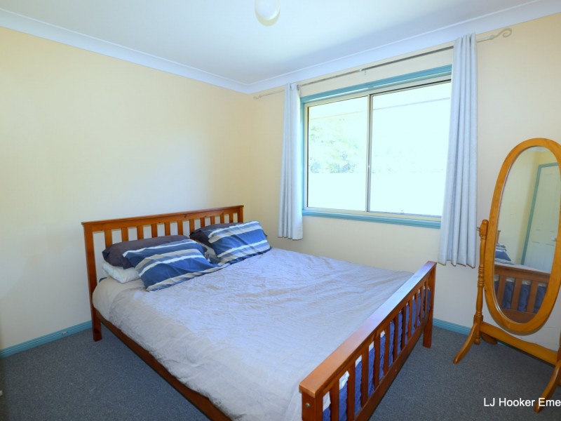 12 Kookaburra Court, Emerald QLD 4720