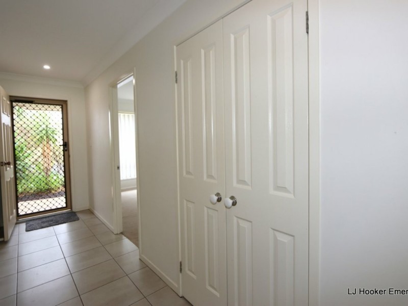 7 Lakeside Drive, Emerald QLD 4720