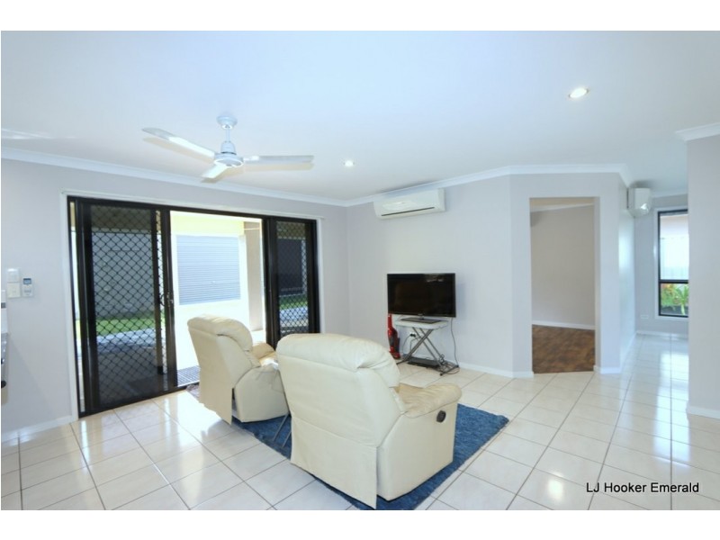 51 Jeppesen Drive, Emerald QLD 4720