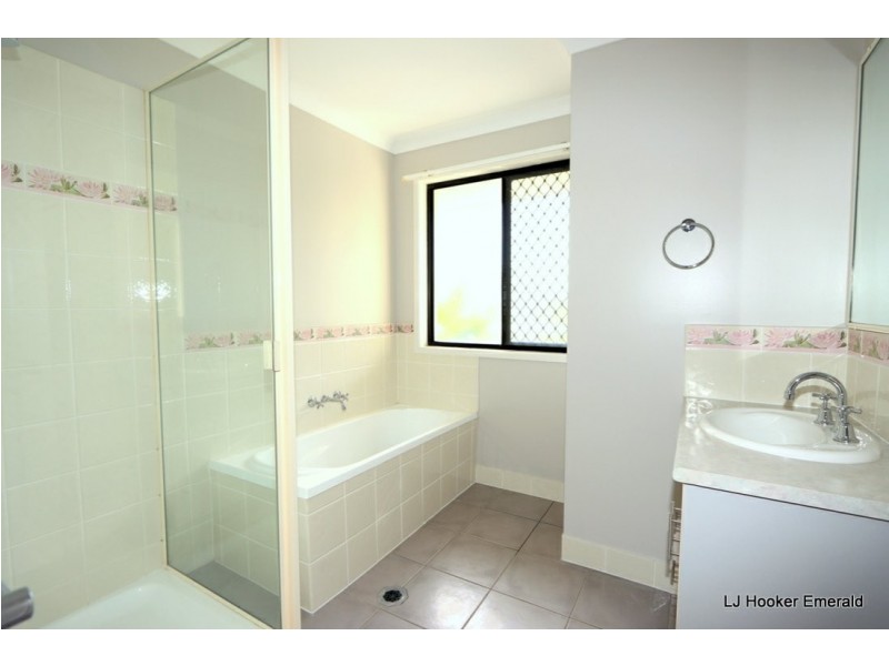 51 Jeppesen Drive, Emerald QLD 4720