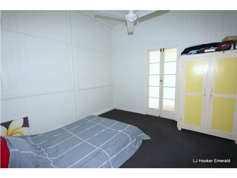 54 Yamala St, Emerald QLD 4720