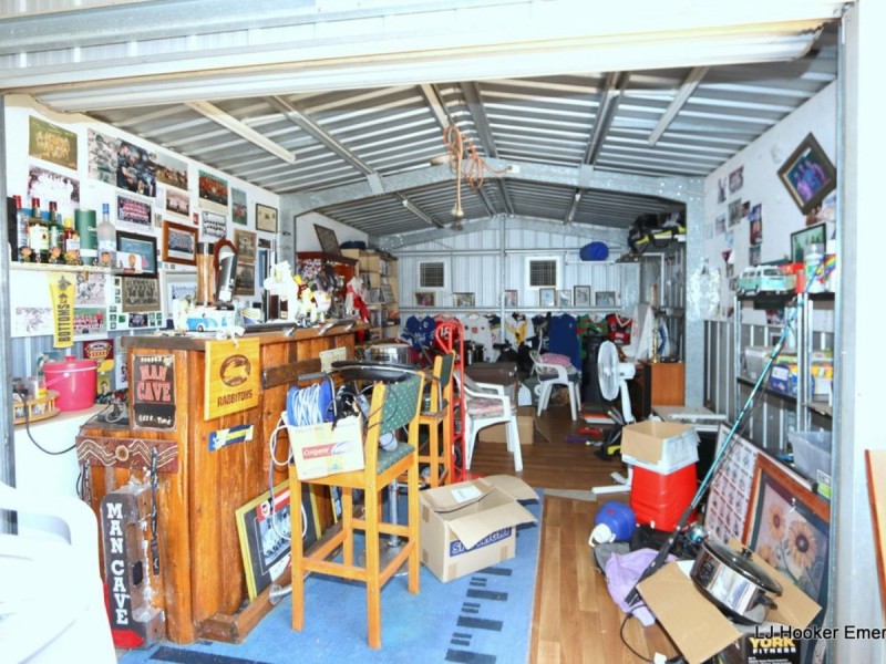 76 Staal Crescentl, Emerald QLD 4720