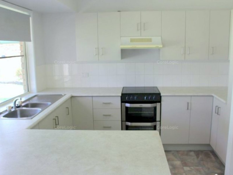 76 Staal Crescentl, Emerald QLD 4720