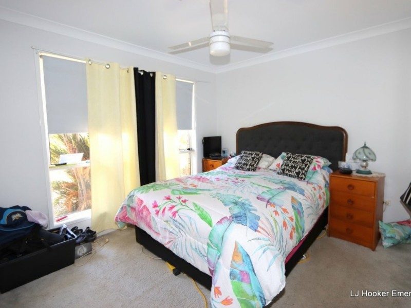 76 Staal Crescentl, Emerald QLD 4720