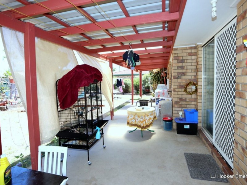 76 Staal Crescentl, Emerald QLD 4720