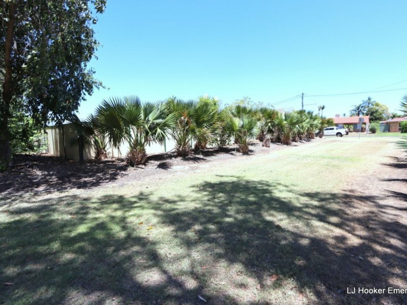 76 Staal Crescentl, Emerald QLD 4720