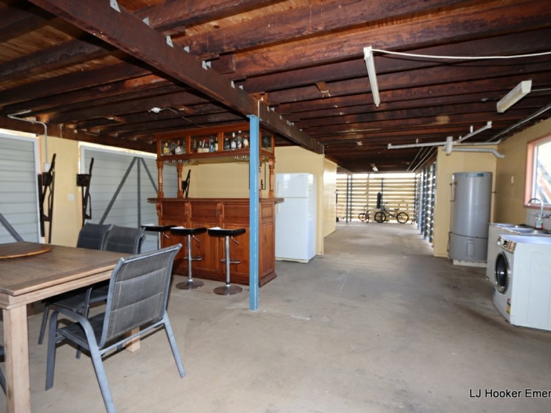 10 Colleen Avenue,, Emerald QLD 4720