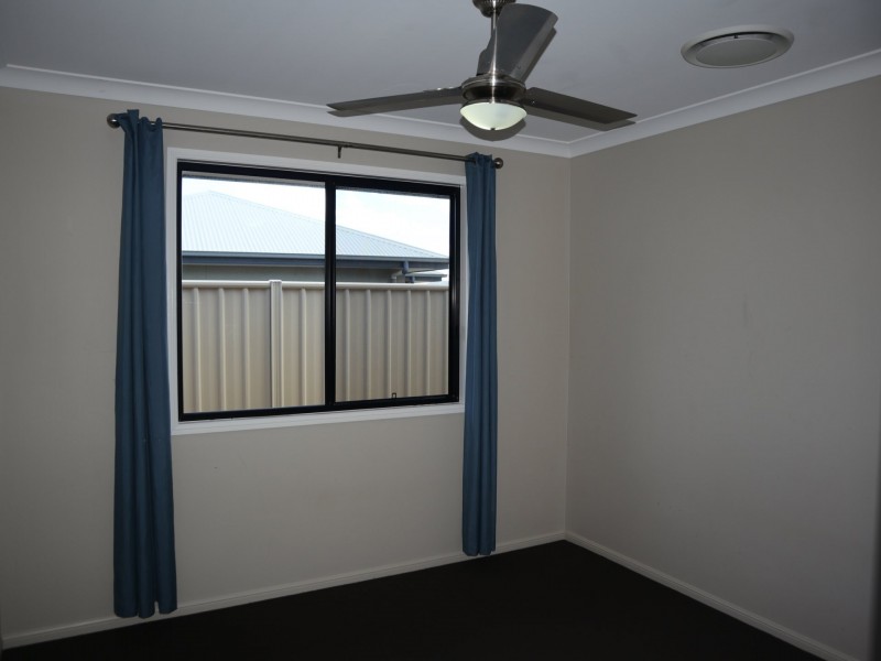 3 Eagle Street, Emerald QLD 4720