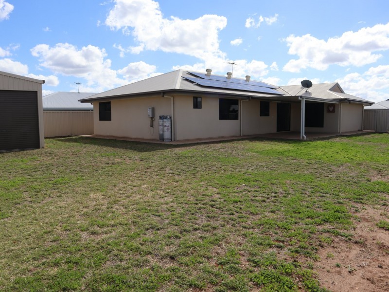 3 Eagle Street, Emerald QLD 4720