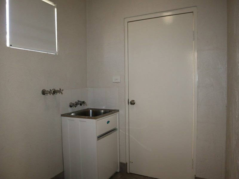 Unit 3/9 Baker Street, Emerald QLD 4720