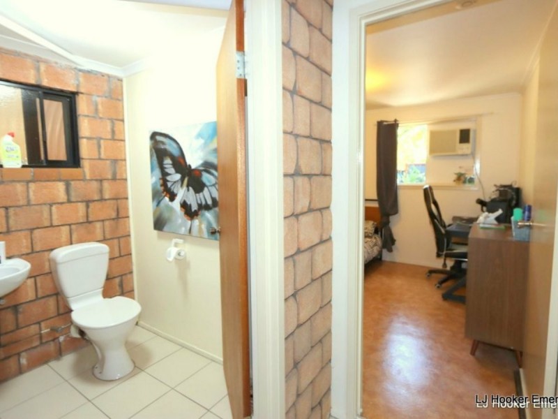 2 Ward Place, Emerald QLD 4720