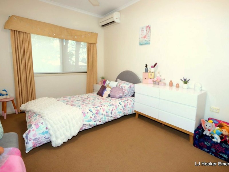 2 Ward Place, Emerald QLD 4720