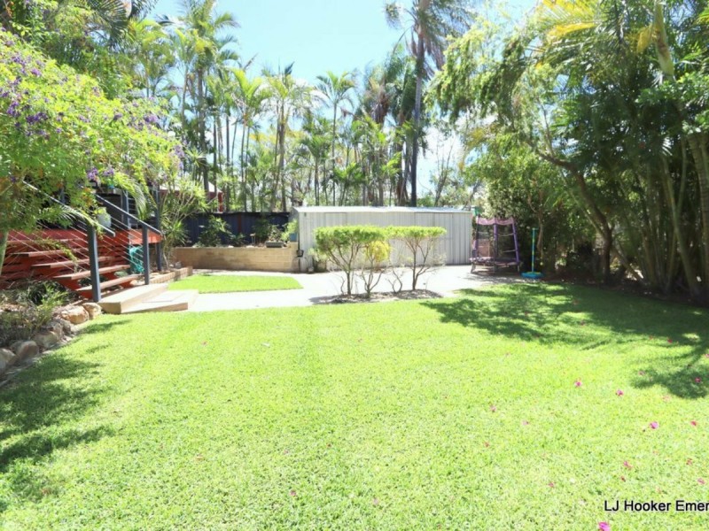 2 Ward Place, Emerald QLD 4720