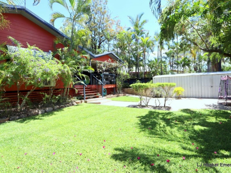 2 Ward Place, Emerald QLD 4720