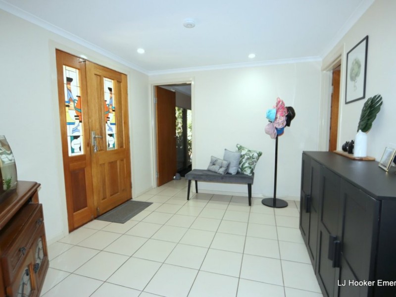 2 Ward Place, Emerald QLD 4720