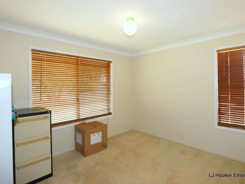 14 Jacqueline Drive, Emerald QLD 4720