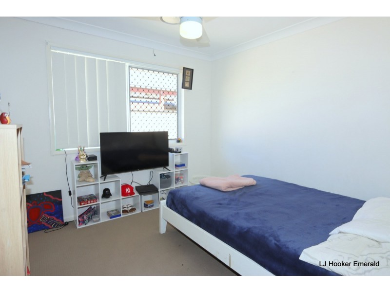 75 Mayfair Drive, Emerald QLD 4720