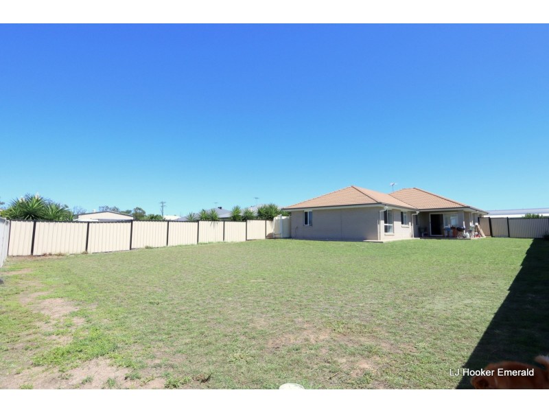 75 Mayfair Drive, Emerald QLD 4720