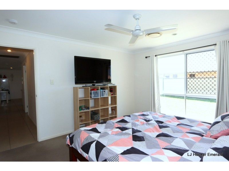 75 Mayfair Drive, Emerald QLD 4720