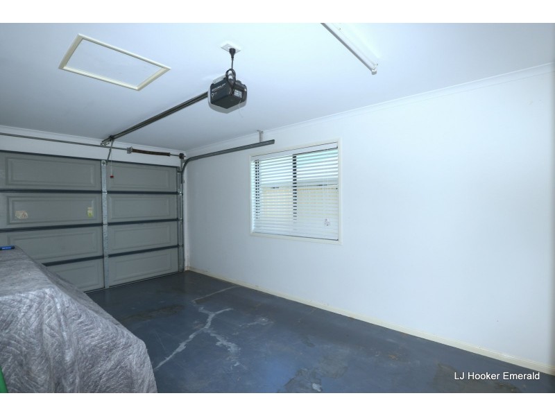 32 Blue Gums Drive, Emerald QLD 4720