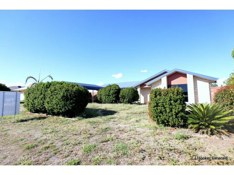 32 Blue Gums Drive, Emerald QLD 4720