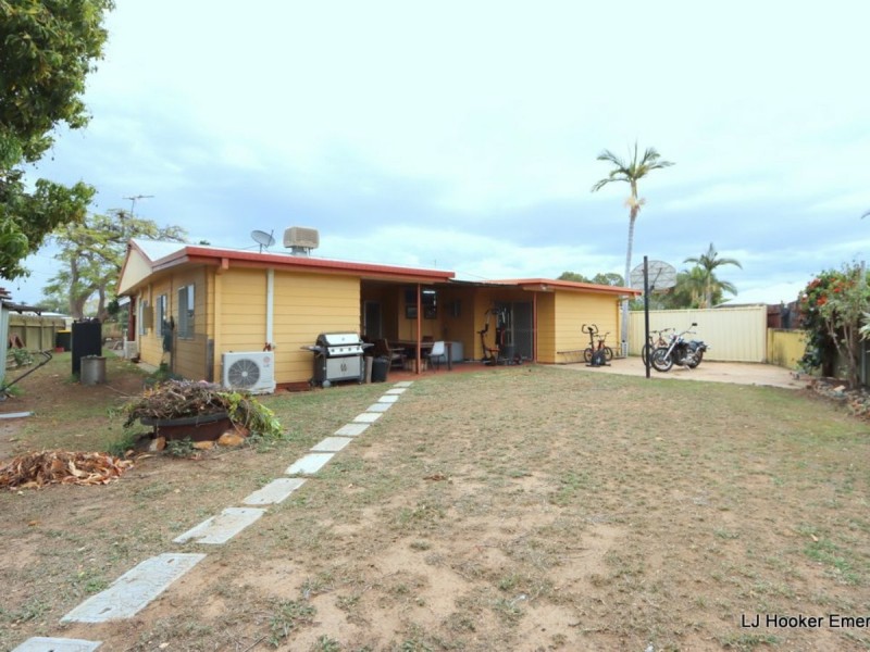 9 Dearden Place, Emerald QLD 4720