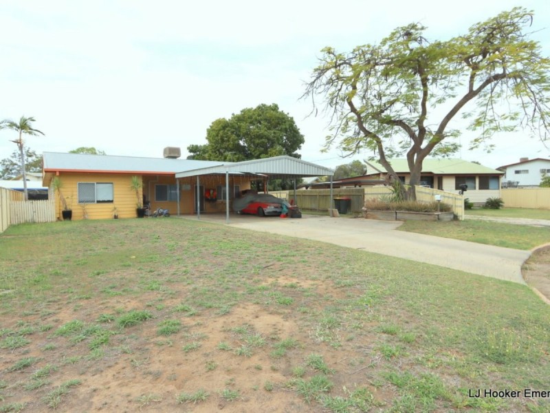 9 Dearden Place, Emerald QLD 4720