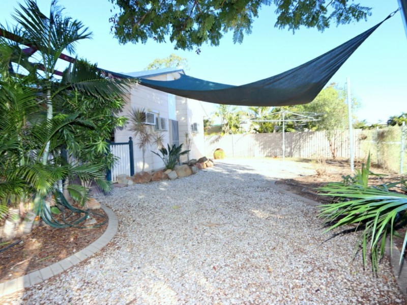 26 Dawn Crescent, Emerald QLD 4720