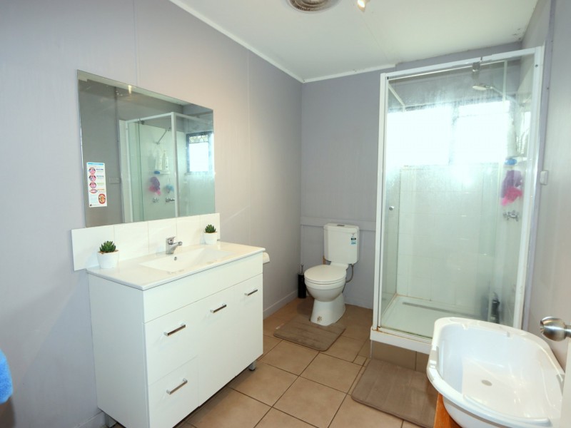 23 Retro Street, Capella QLD 4723