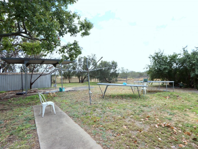 23 Retro Street, Capella QLD 4723