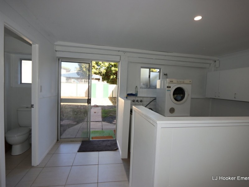 17 Aid Street, Emerald QLD 4720