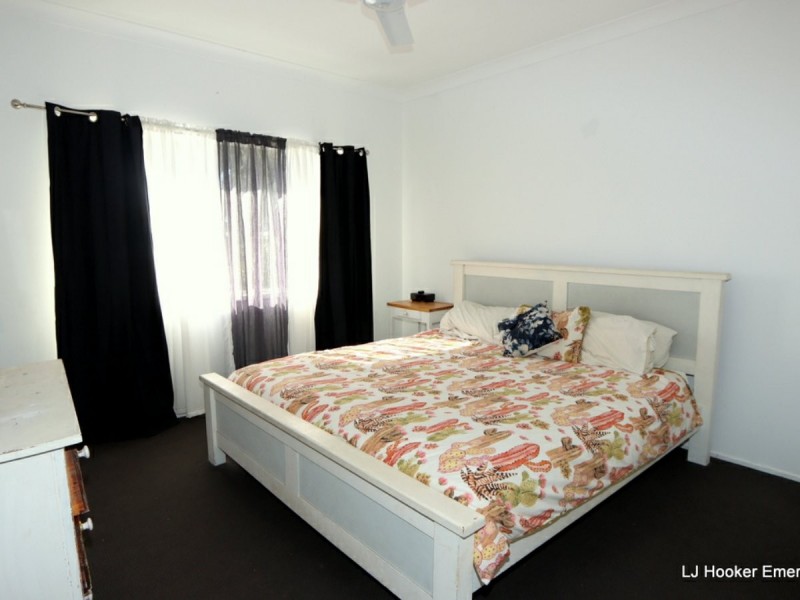 17 Aid Street, Emerald QLD 4720