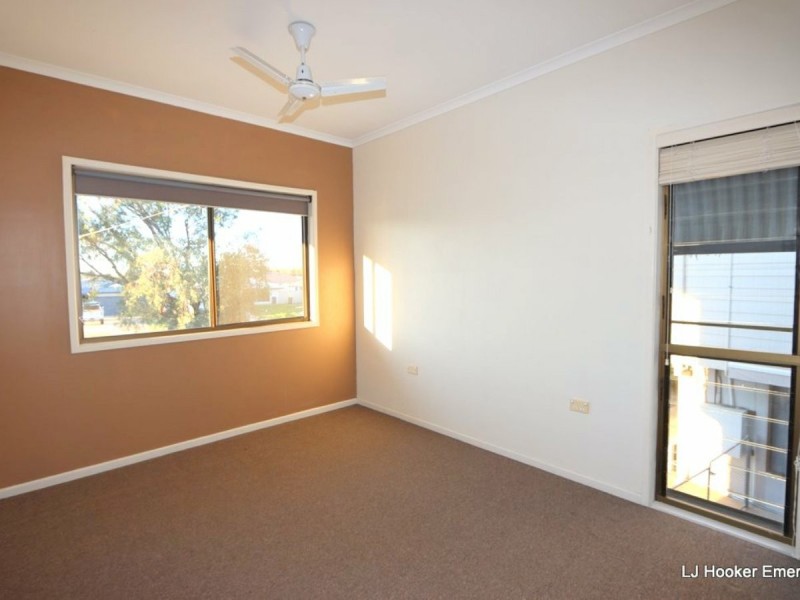 50 Loch Street, Emerald QLD 4720