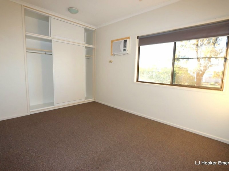 50 Loch Street, Emerald QLD 4720