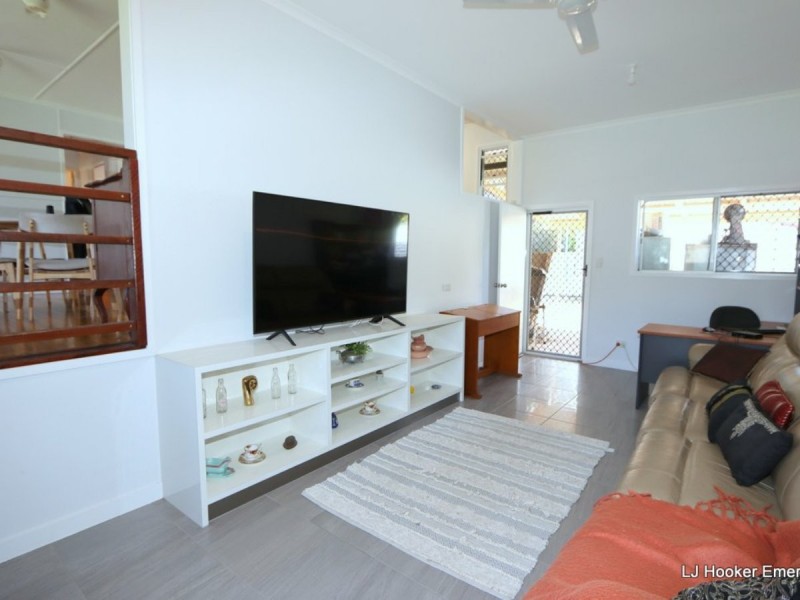 15 Frazer Street, Emerald QLD 4720