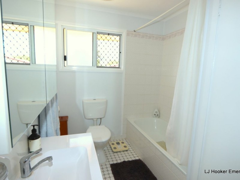 15 Frazer Street, Emerald QLD 4720