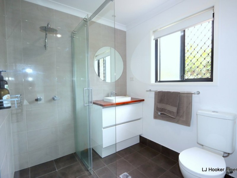 6 Haswell Street, Emerald QLD 4720