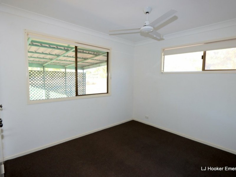 124 Opal St, Emerald QLD 4720