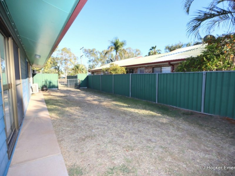 124 Opal St, Emerald QLD 4720