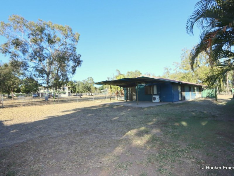 124 Opal St, Emerald QLD 4720