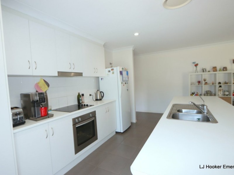 20 Mitchell Street, Emerald QLD 4720