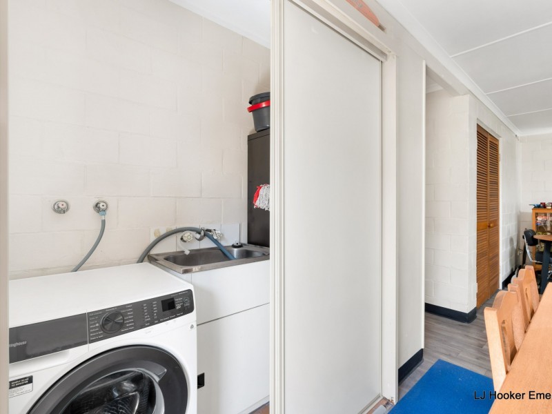 Unit 2/69 Esmond Street, Emerald QLD 4720