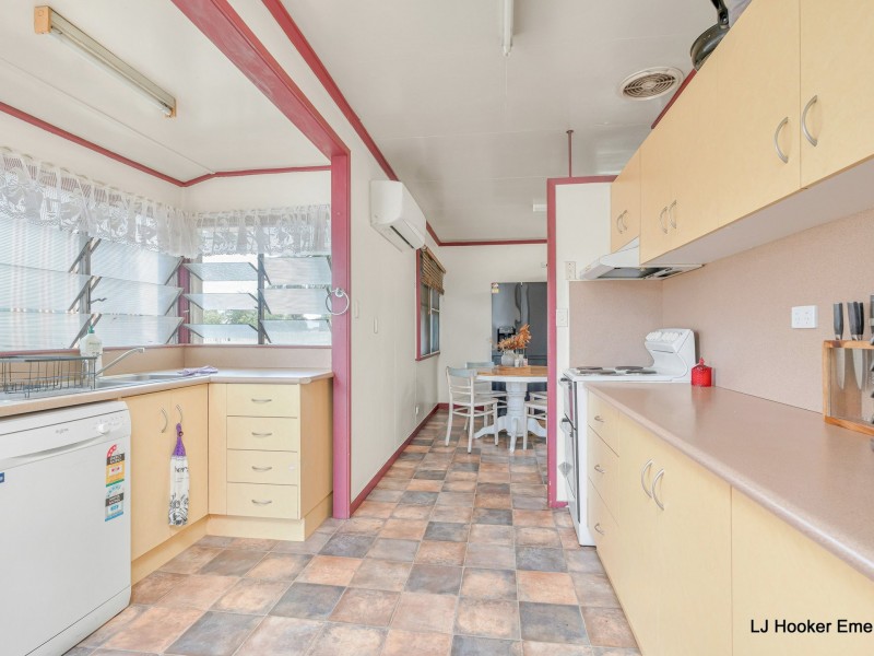 104 Harris Street, Emerald QLD 4720