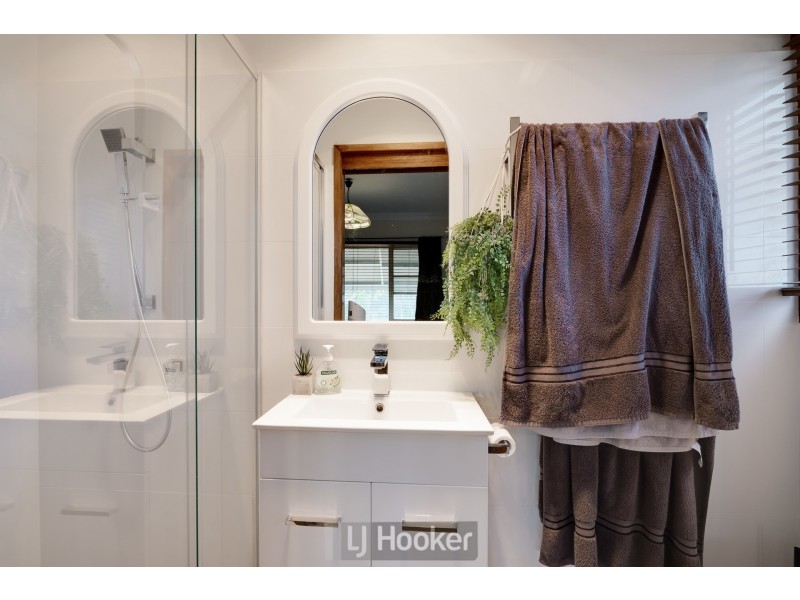 3 Lauren Drive, Emerald QLD 4720