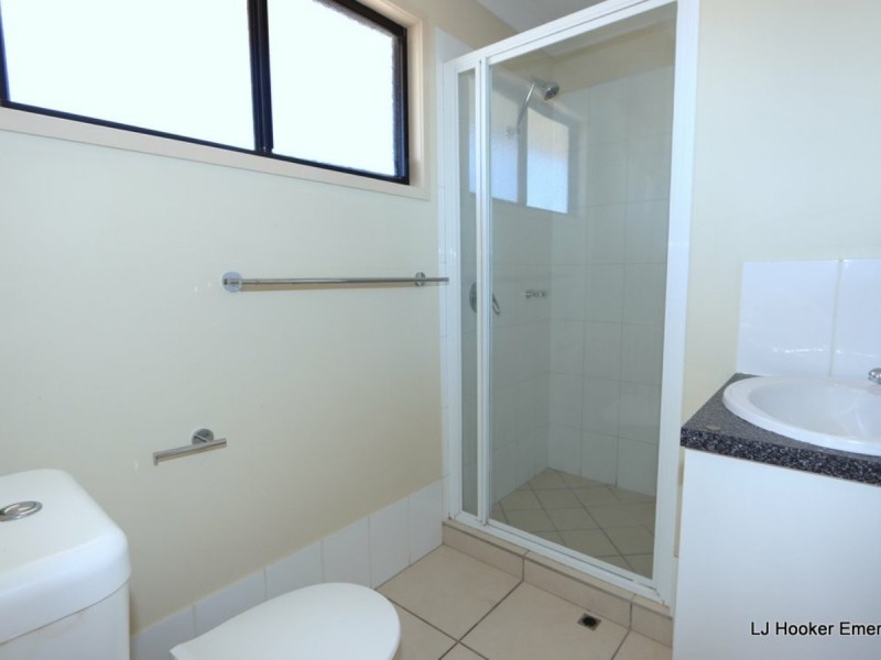 4 Baird Street, Emerald QLD 4720