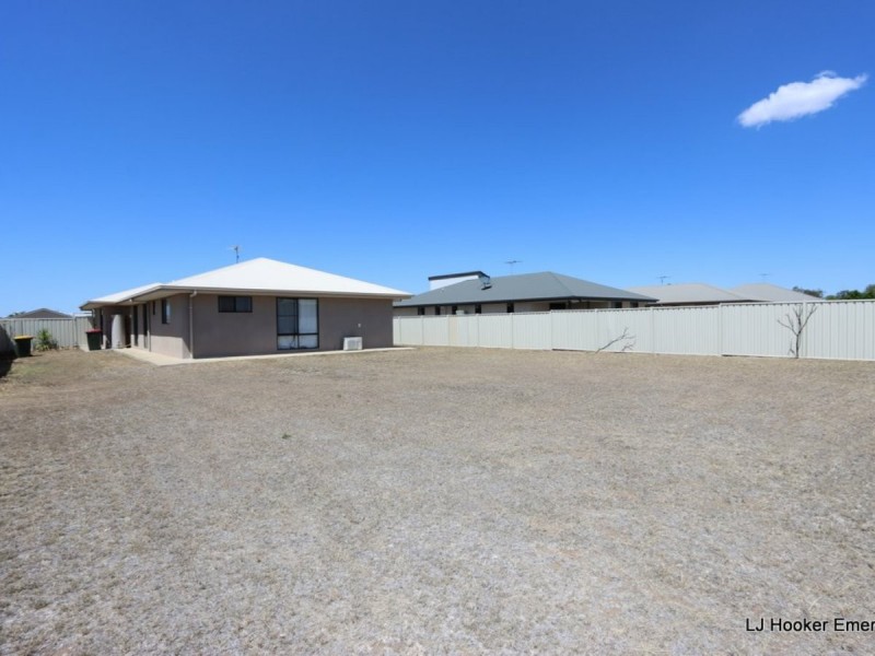 4 Baird Street, Emerald QLD 4720